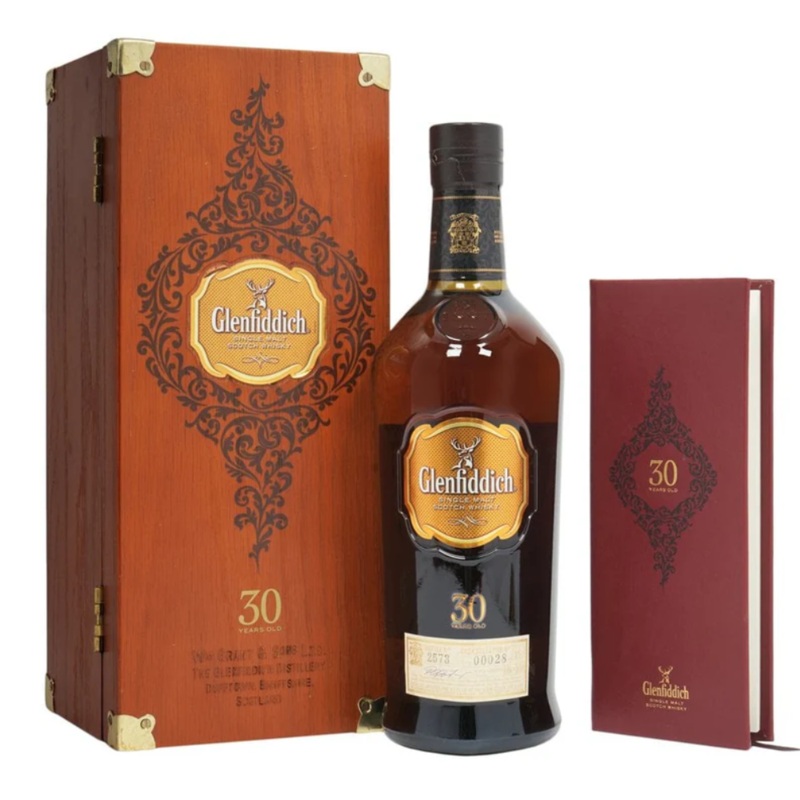 Glenfiddich 30 Year Old Wooden Box (Please note inner box condition)
