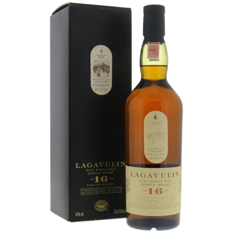 Lagavulin 16 Years Old 2014
