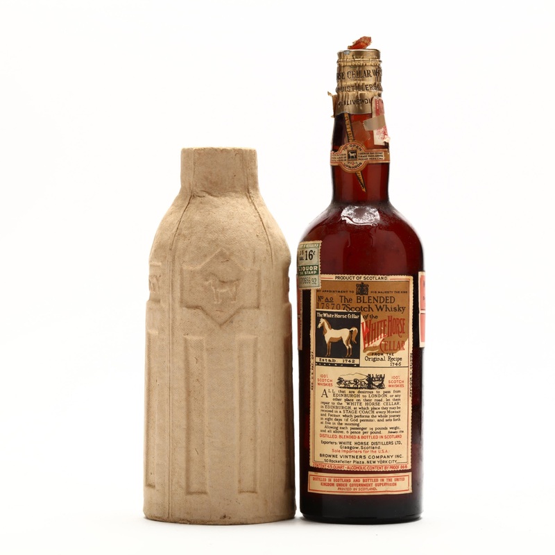 White Horse Scotch Whisky 1945-1952 Vintage Spring Cap Bottling