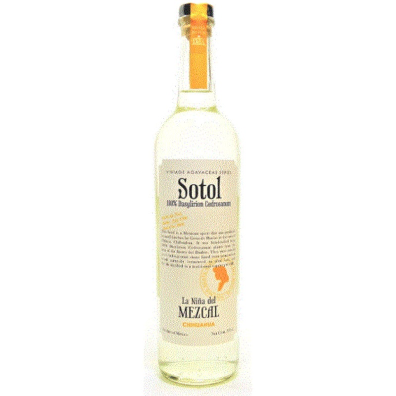 La Nina del Mezcal Sotol
